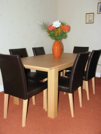 Island View Dinning Table Island View Dinning Table
